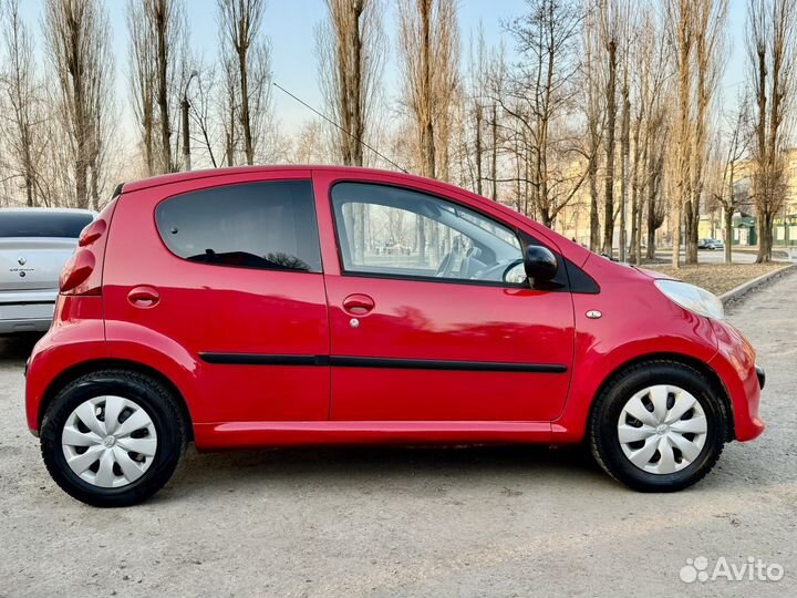Peugeot 107 1.0 AMT, 2008, 190 000 км