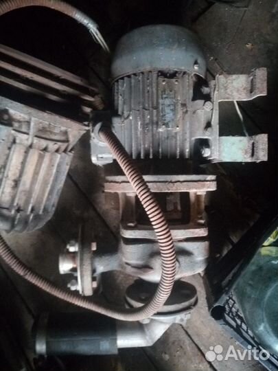 Насос, диаметр трубы -32