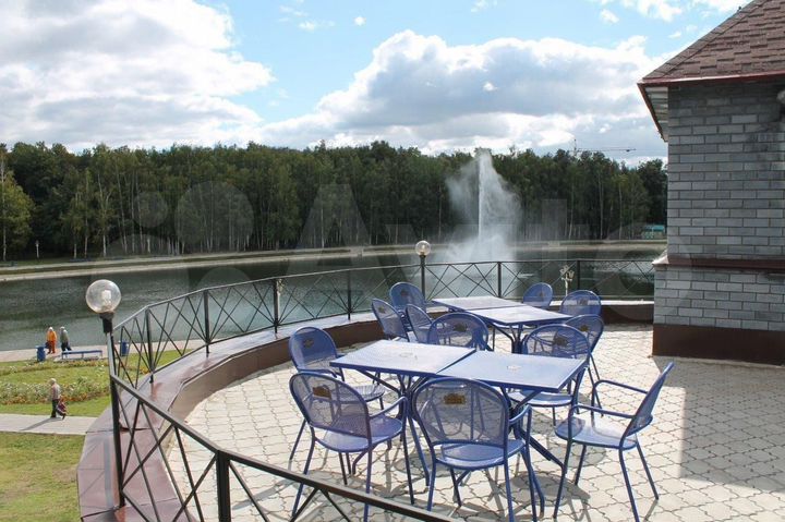 Здание, 460 м²