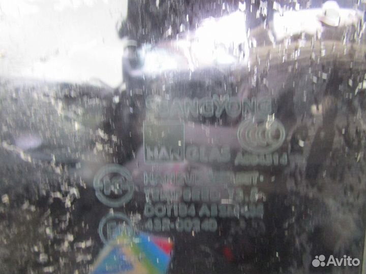 Стекло заднее левое SsangYong Kyron