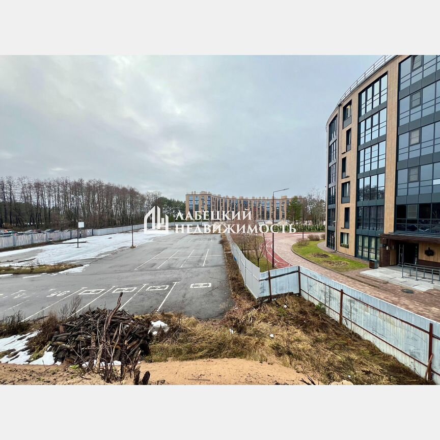 1-к. апартаменты, 43,3 м², 1/6 эт.