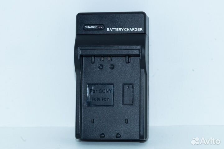 Винтажный фотоаппарат Sony Cyber-shot DSC-P10