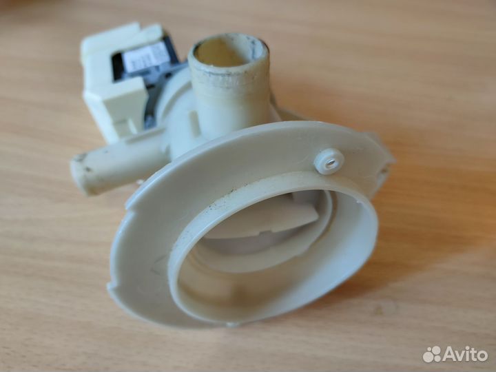 Насос слива воды стиральной машины Вирпул