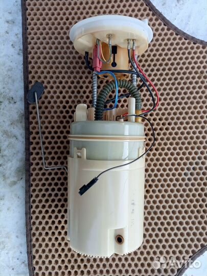 Бензонасос на BMW X6 E71