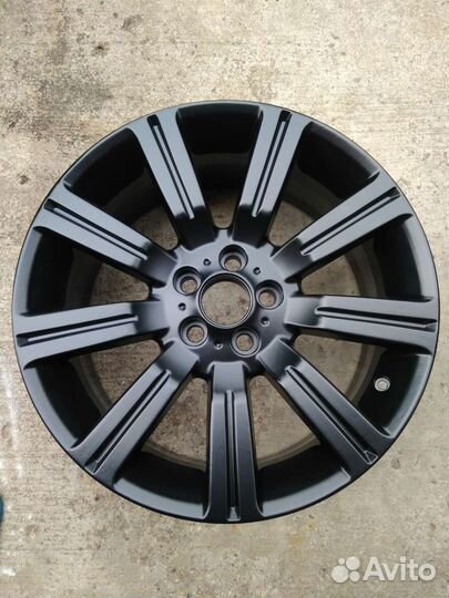 Диски Stormer на Range Rover 9.5J R20 ET53