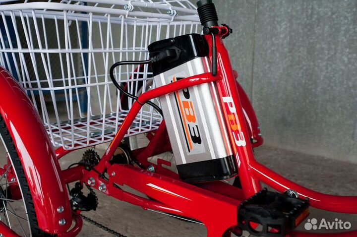 Трехколесный электровелосипед