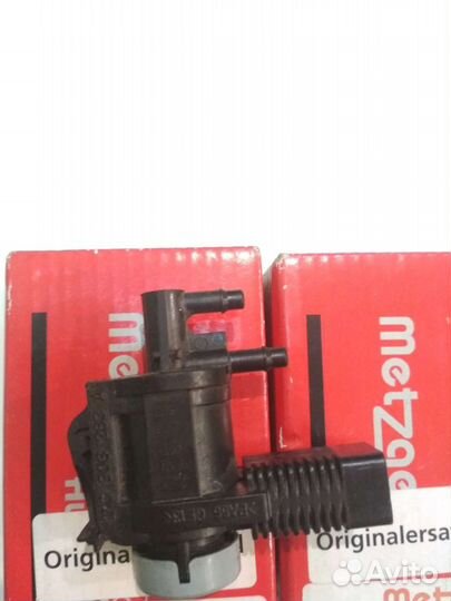 Фольксваген Таурег 3.2 вакуум дроссельной заслонки