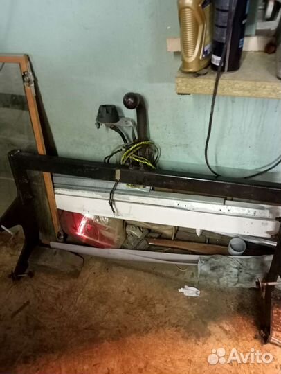 Фаркоп на ларгус