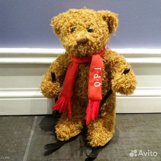 Новогодняя игрушка медведь