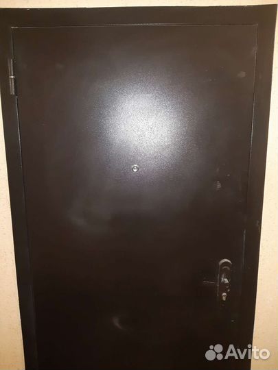 Дверь входная металлическая