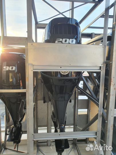 Лодочный мотор suzuki DF200APX