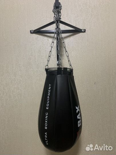Боксерская груша с креплением и цепью