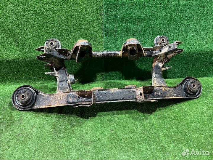 Балка подвески задняя Ssangyong Actyon кроссовер