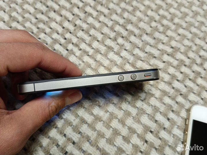 iPhone 4, 32 ГБ