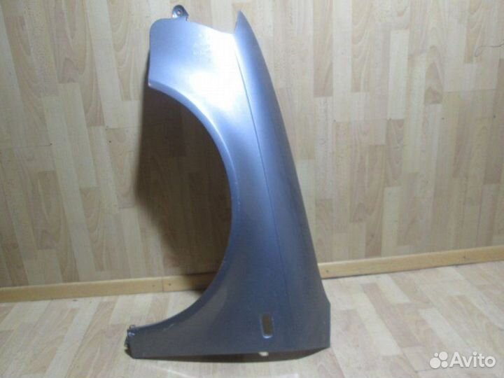 Крыло Audi A4