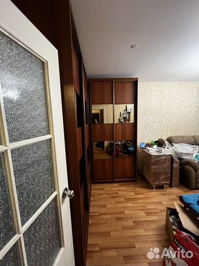 Шкаф купе угловой с зеркалом бу