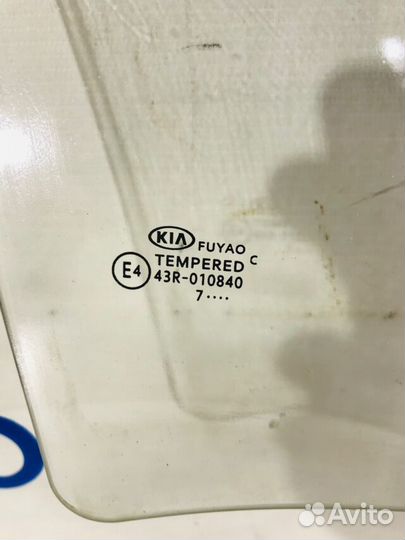 Стекло двери зад прав KIA RIO 4 1.4 мт седан