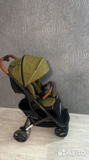 Коляска прогулочная