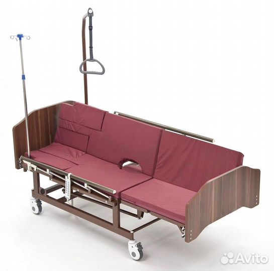 Медицинская кровать для лежачих больных