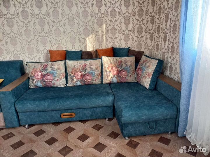 Угловой диван