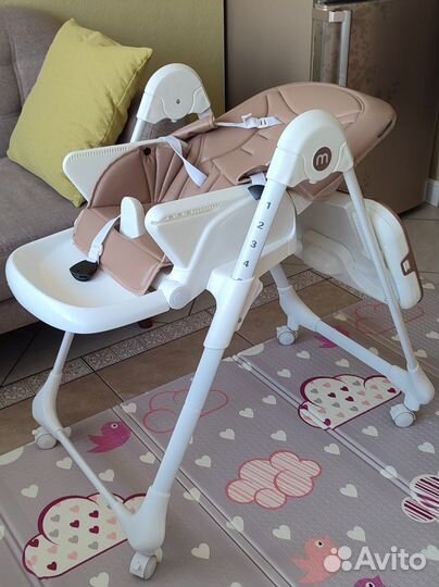 Стульчик для кормления MOWbaby Honey