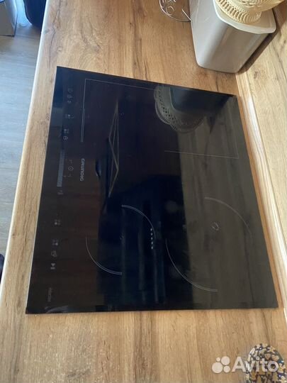Индукционная варочная панель Grundig giei624470PF