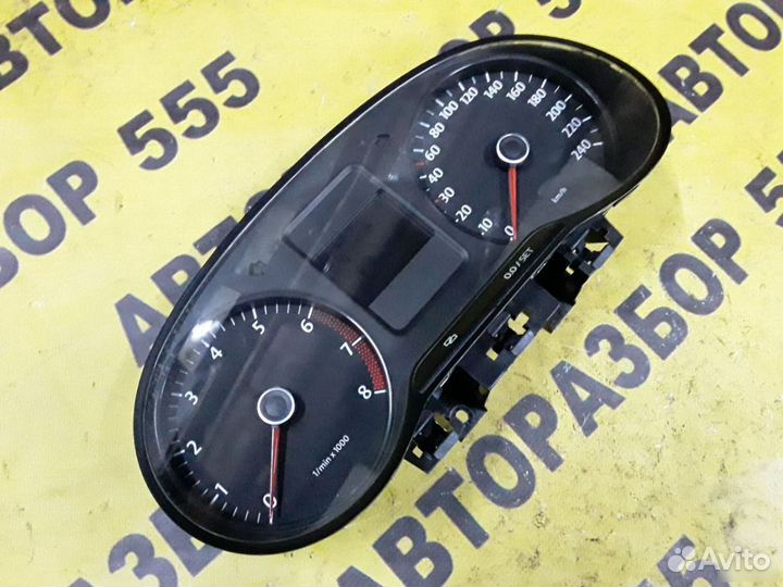 Панель приборов Volkswagen Polo Sed RUS