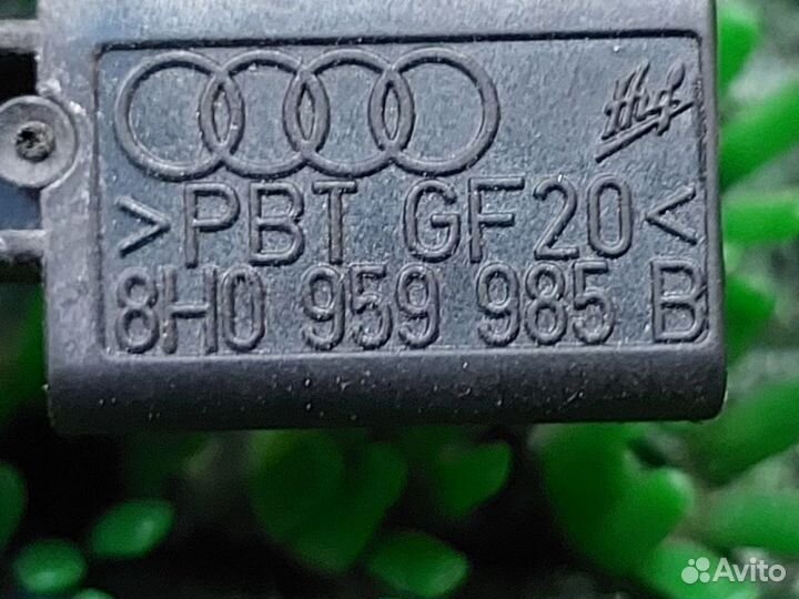 Audi a8 d3, q7 4L выключатель концевой