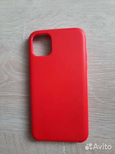 Чехол на iPhone 11