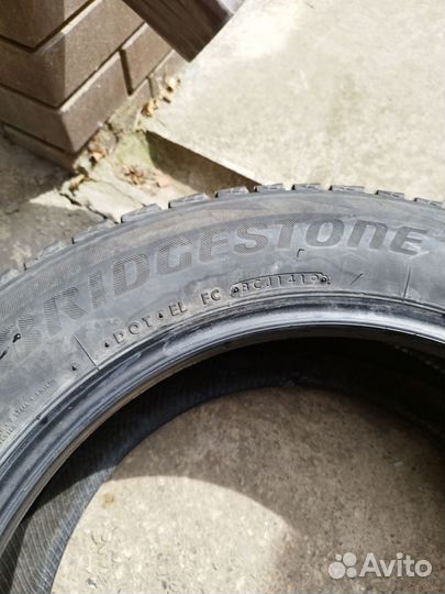 Bridgestone Blizzak DM-V2 225/60 R17 99S