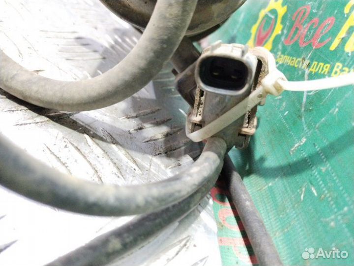 Абсорбер топливных газов Toyota Camry Gracia