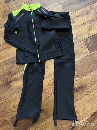 Костюм спортивный для фигурного катания