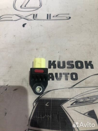 Датчик подушки безопасности Lexus Rx 350