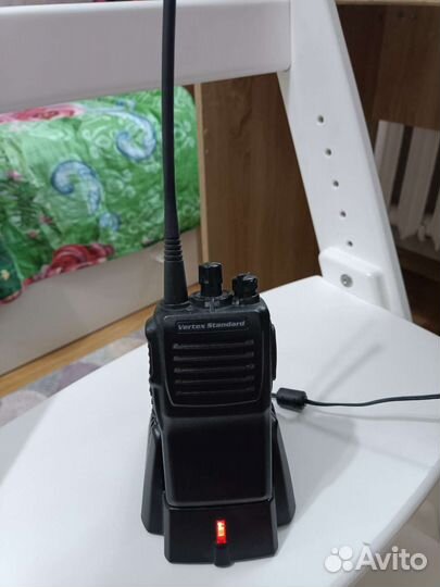 Рация Vertex standar