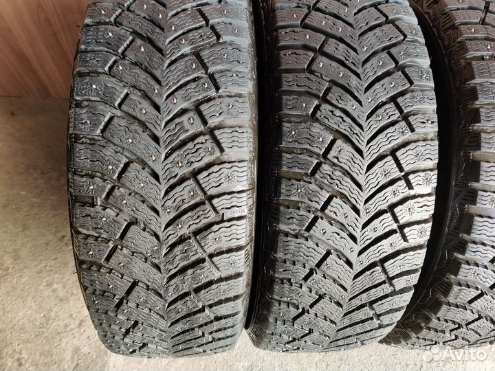 Michelin X-Ice North 4 195/65 R15