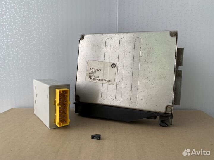 BMW E36 323i M52 АКПП 97 год комплект эбу с чипом