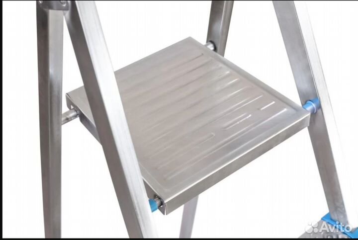 Стремянка 5 ступеней