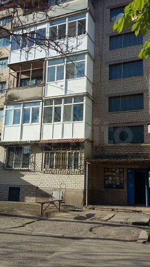 2-к. квартира, 50 м², 3/5 эт.