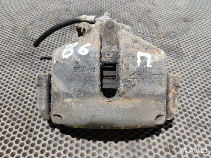 Суппорт передний передний правый Volkswagen Passat