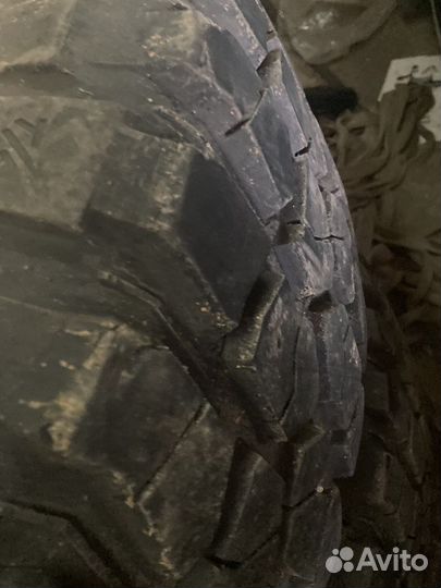 Bfgoodrich Mud-Terrain T/A KM2 35/12.5 R15