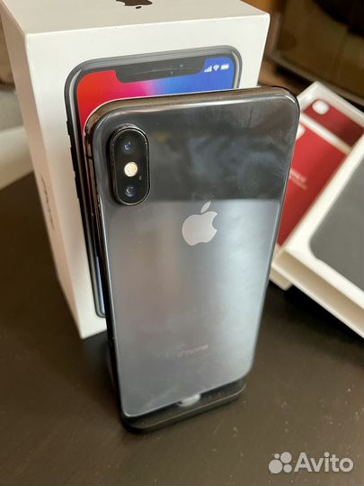 iPhone X, 256 ГБ