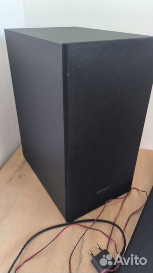 Сабвуфер samsung HW-T420