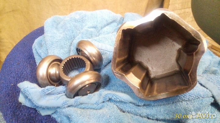 Привод правый Volvo XC70