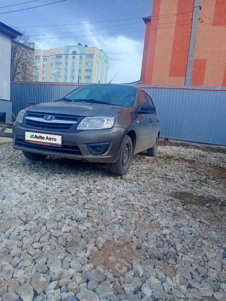 ВАЗ (LADA) Granta: фото владельца