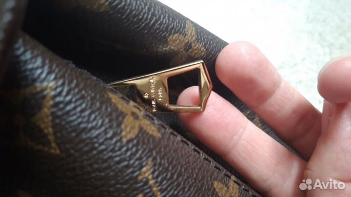 Рюкзак женский новый Louis Vitton