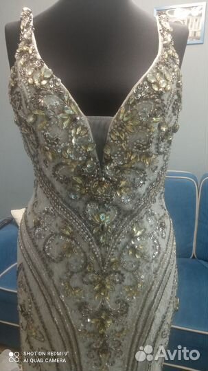 Вечернее платье