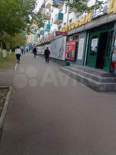 Торговая площадь, 55 м²