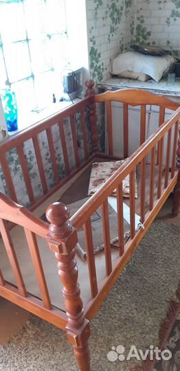 Продам детскую кроватку, деревянная не разборная