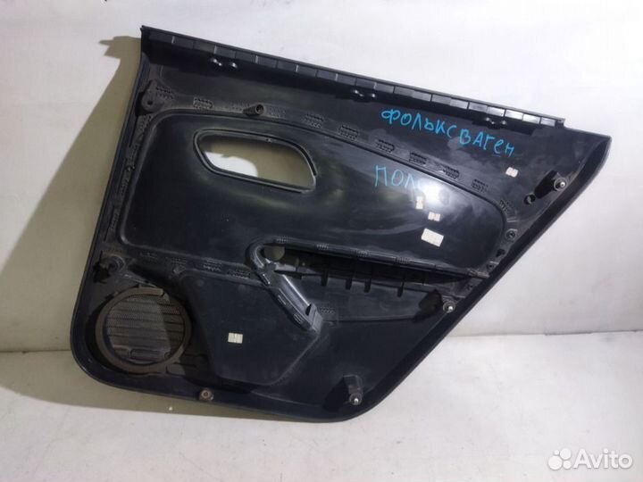 Обшивка двери задняя левая Volkswagen Polo Sed RUS