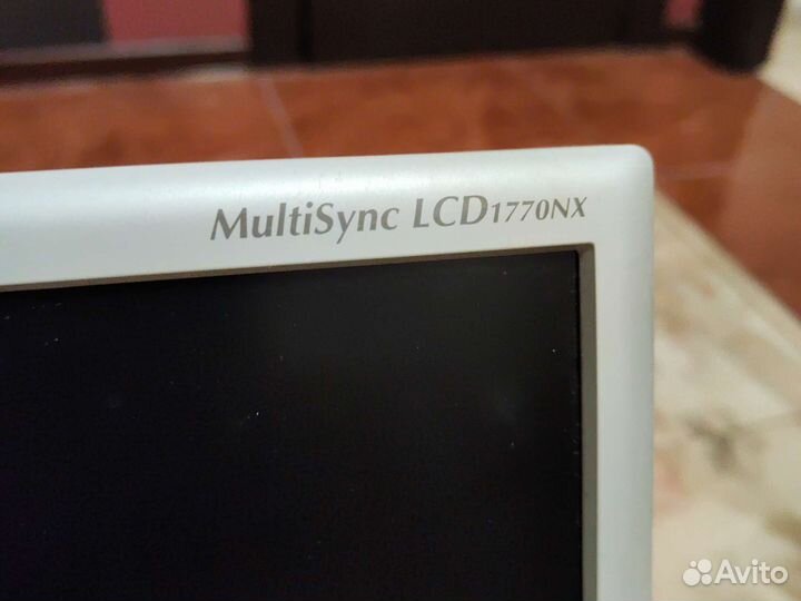 Монитор NEC 1770NX